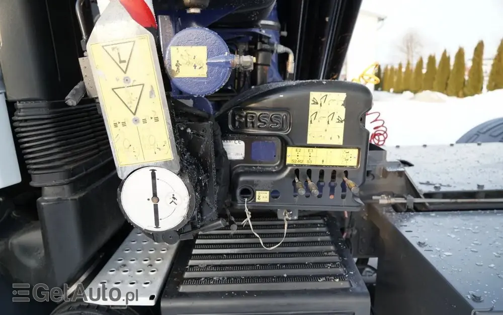 RENAULT PREMIUM LANDER 460 DXI / 4x2 / HDS FASSI F275A 2.6 / WYSIEG 17 m  / STEROWANIE RADIOWE 