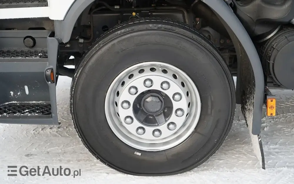 RENAULT PREMIUM LANDER 460 DXI / 4x2 / HDS FASSI F275A 2.6 / WYSIEG 17 m  / STEROWANIE RADIOWE 