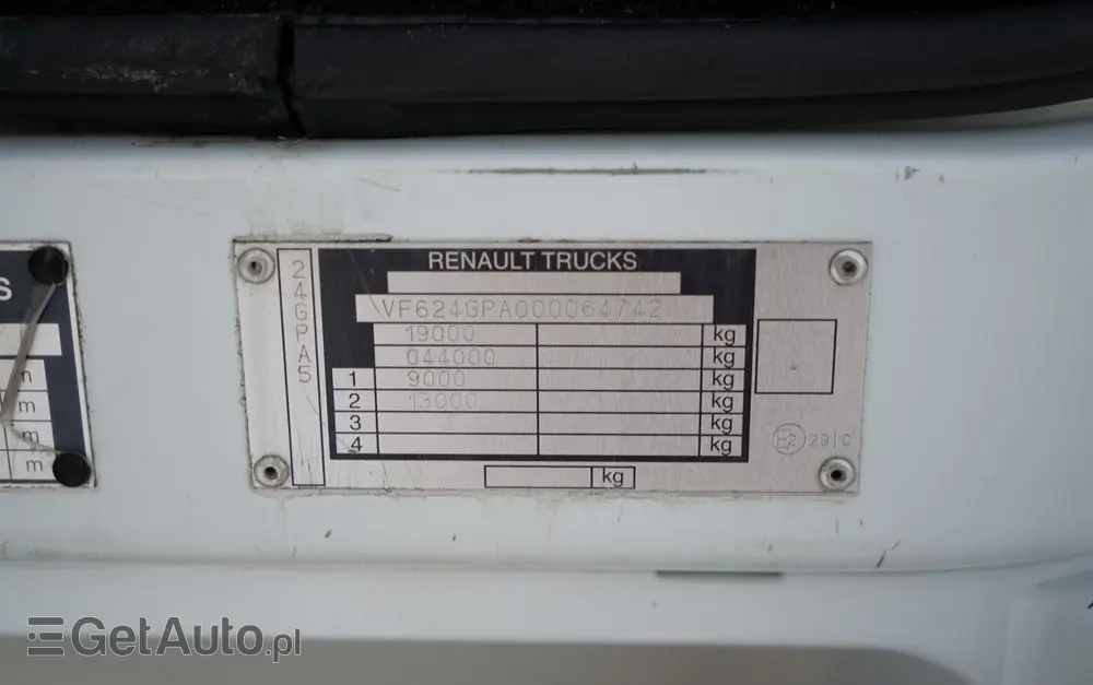 RENAULT PREMIUM LANDER 460 DXI / 4x2 / HDS FASSI F275A 2.6 / WYSIEG 17 m  / STEROWANIE RADIOWE 