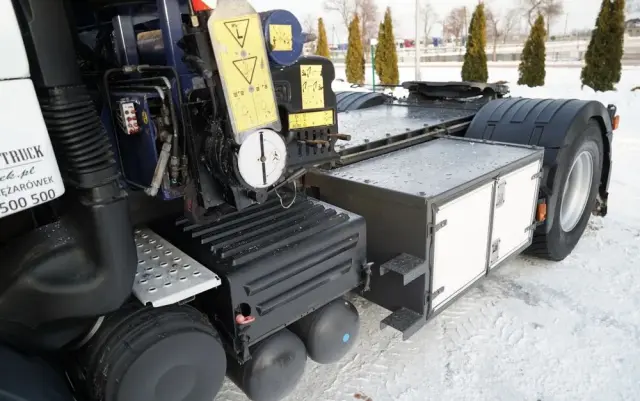 RENAULT PREMIUM LANDER 460 DXI / 4x2 / HDS FASSI F275A 2.6 / WYSIEG 17 m  / STEROWANIE RADIOWE 