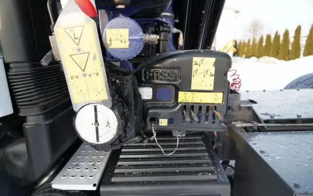 RENAULT PREMIUM LANDER 460 DXI / 4x2 / HDS FASSI F275A 2.6 / WYSIEG 17 m  / STEROWANIE RADIOWE 