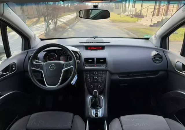 OPEL Meriva 