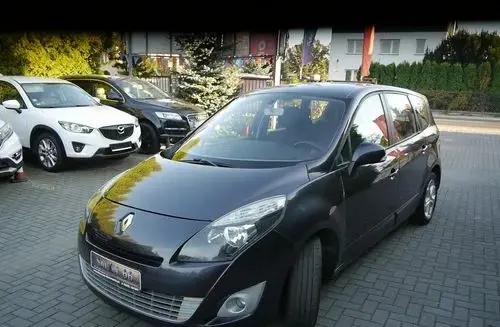 RENAULT Grand Scenic 