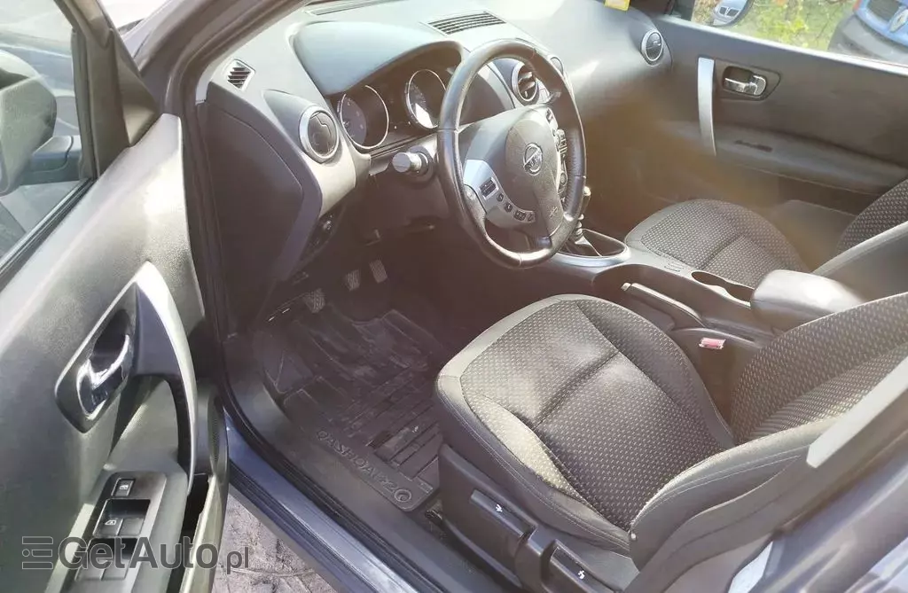 NISSAN Qashqai+2 