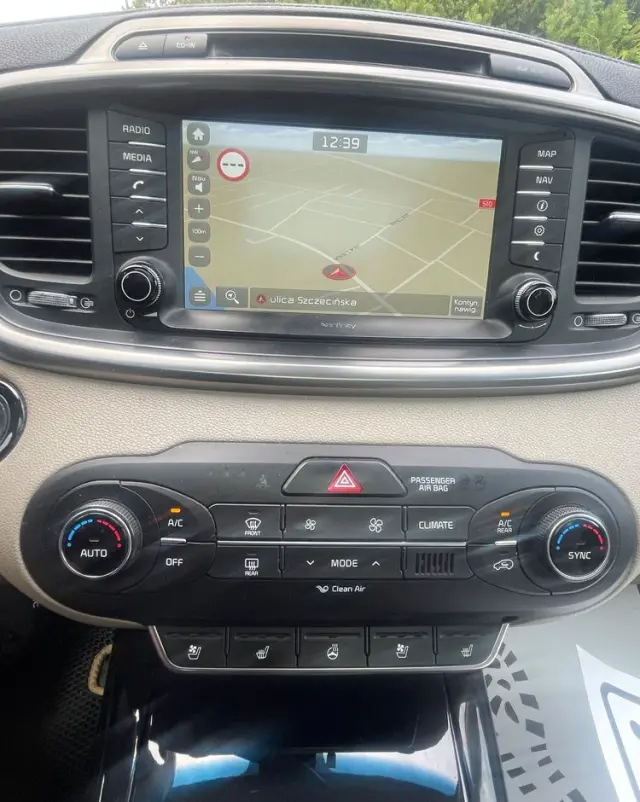 KIA Sorento 2.0 CRDI XL