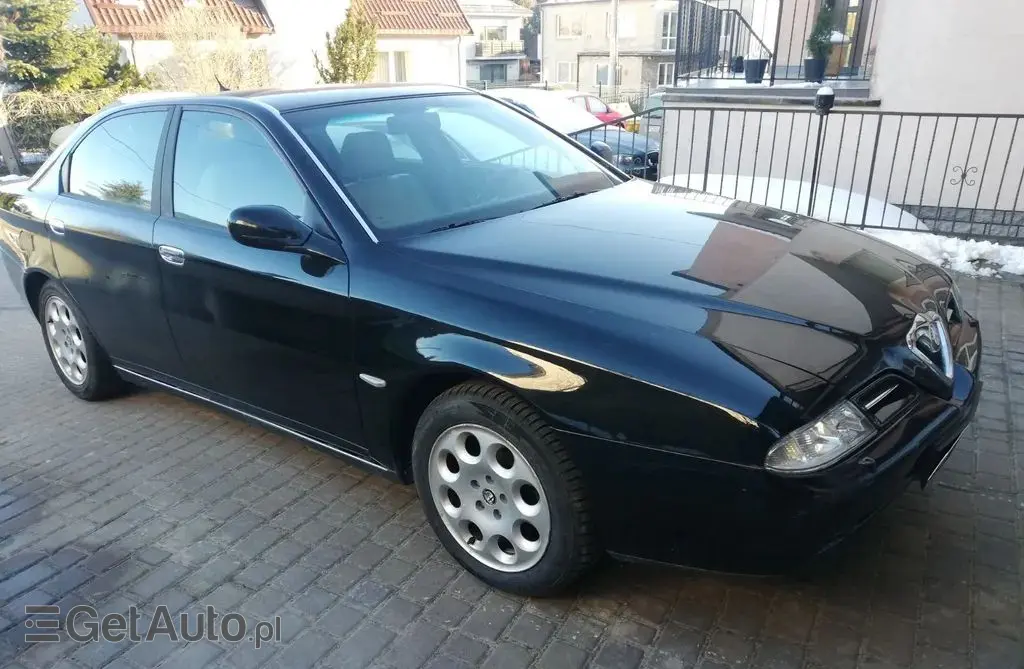 ALFA ROMEO 166 