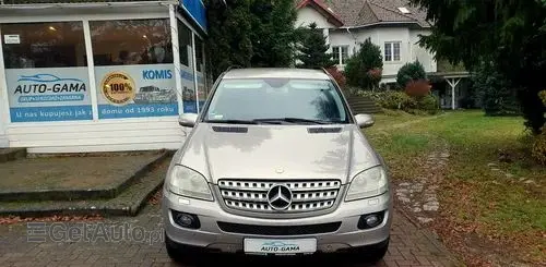 MERCEDES-BENZ ML 