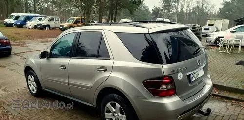 MERCEDES-BENZ ML 