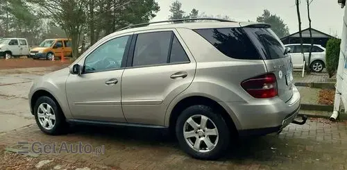 MERCEDES-BENZ ML 