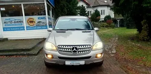 MERCEDES-BENZ ML 