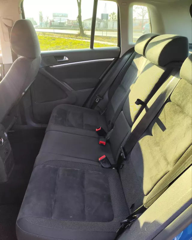 VOLKSWAGEN Tiguan Track & Field 4 Mot