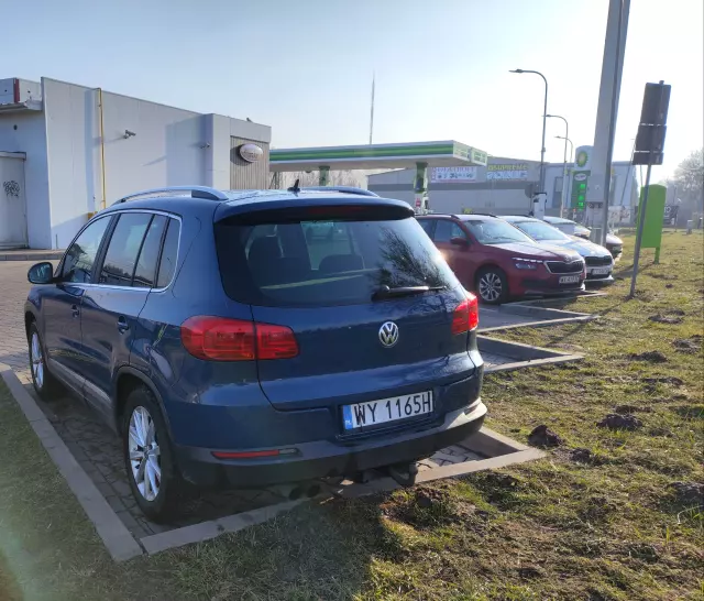VOLKSWAGEN Tiguan Track & Field 4 Mot