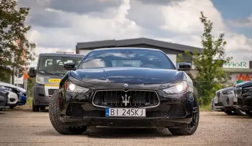 MASERATI Ghibli 
