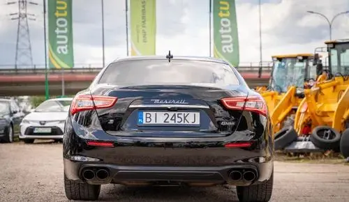 MASERATI Ghibli 