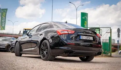 MASERATI Ghibli 