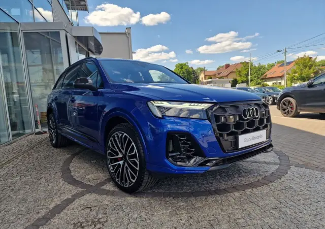 AUDI SQ7 