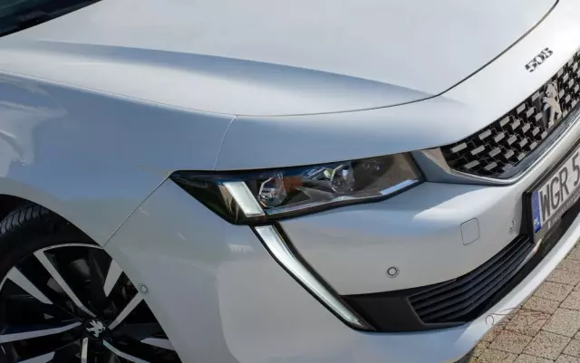 PEUGEOT 508 
