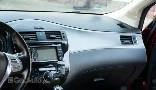 NISSAN Pulsar 