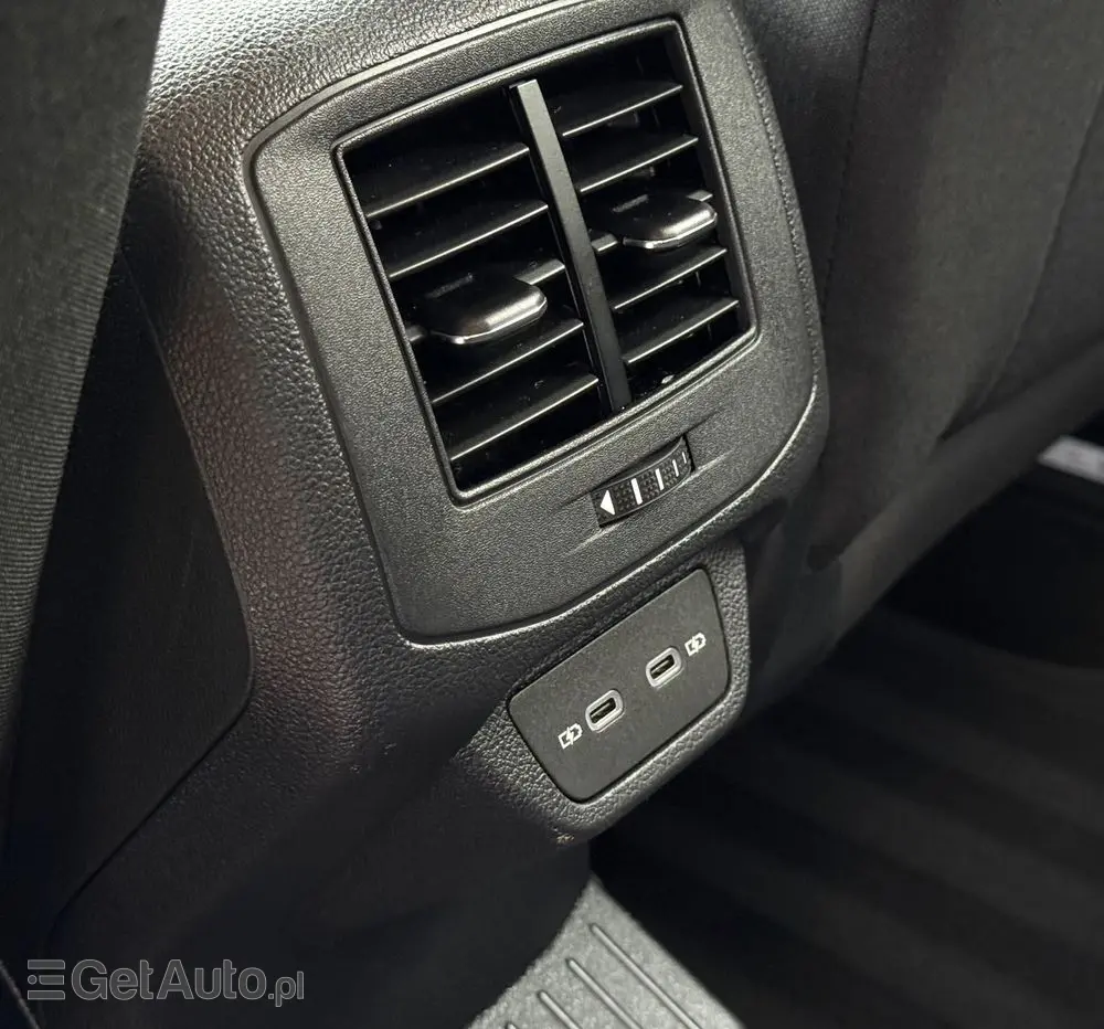 VOLKSWAGEN T-Roc 1.0 TSI OPF Style