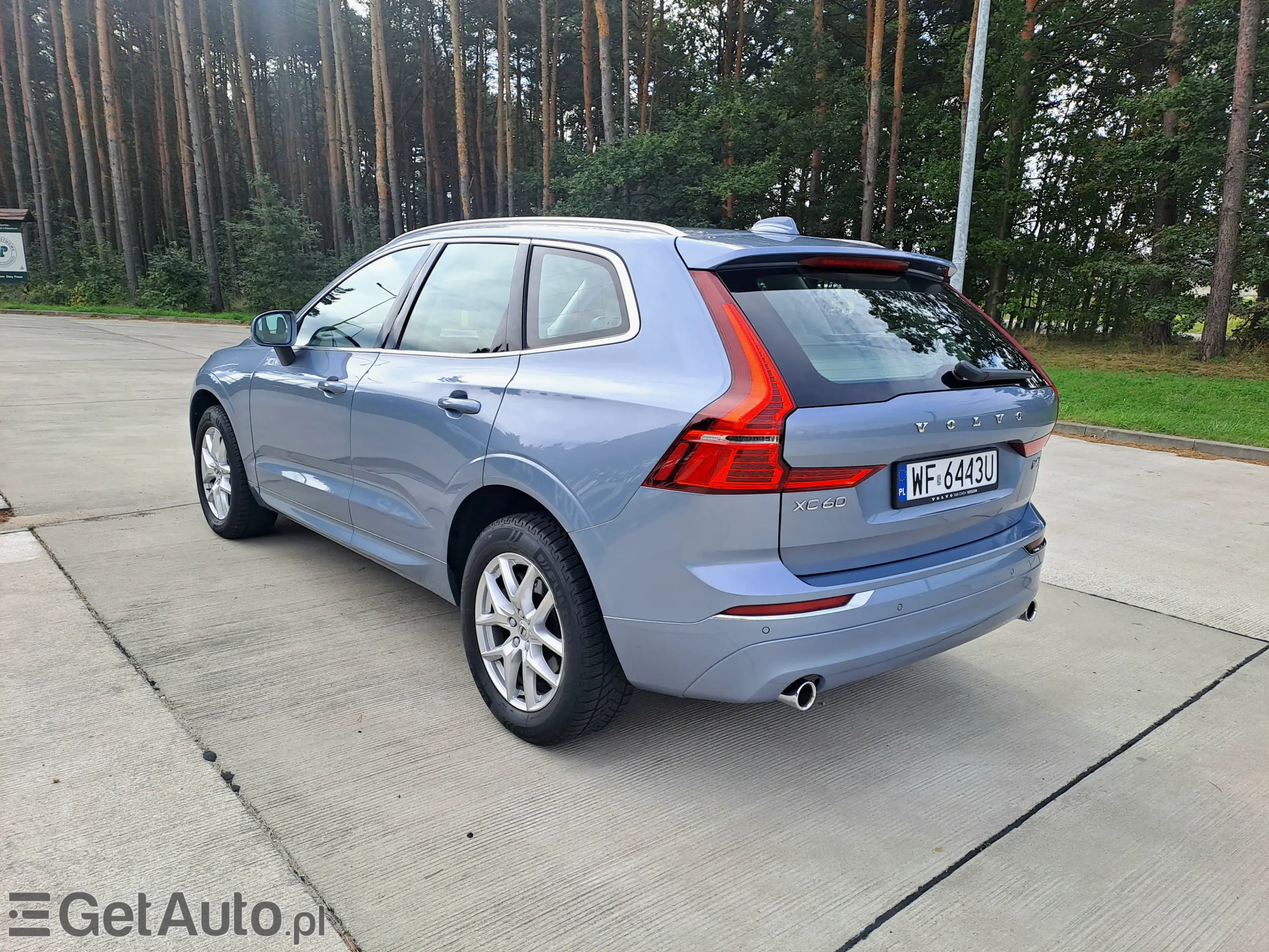 VOLVO Xc 60 Momentum Pro AWD