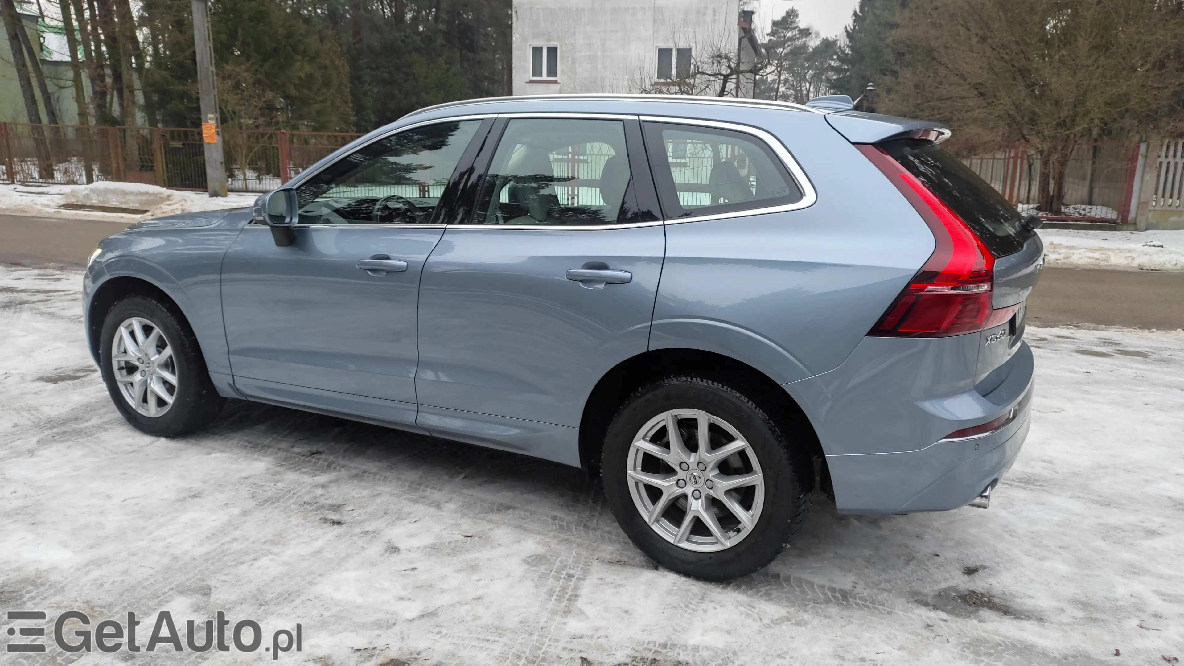 VOLVO Xc 60 Momentum Pro AWD