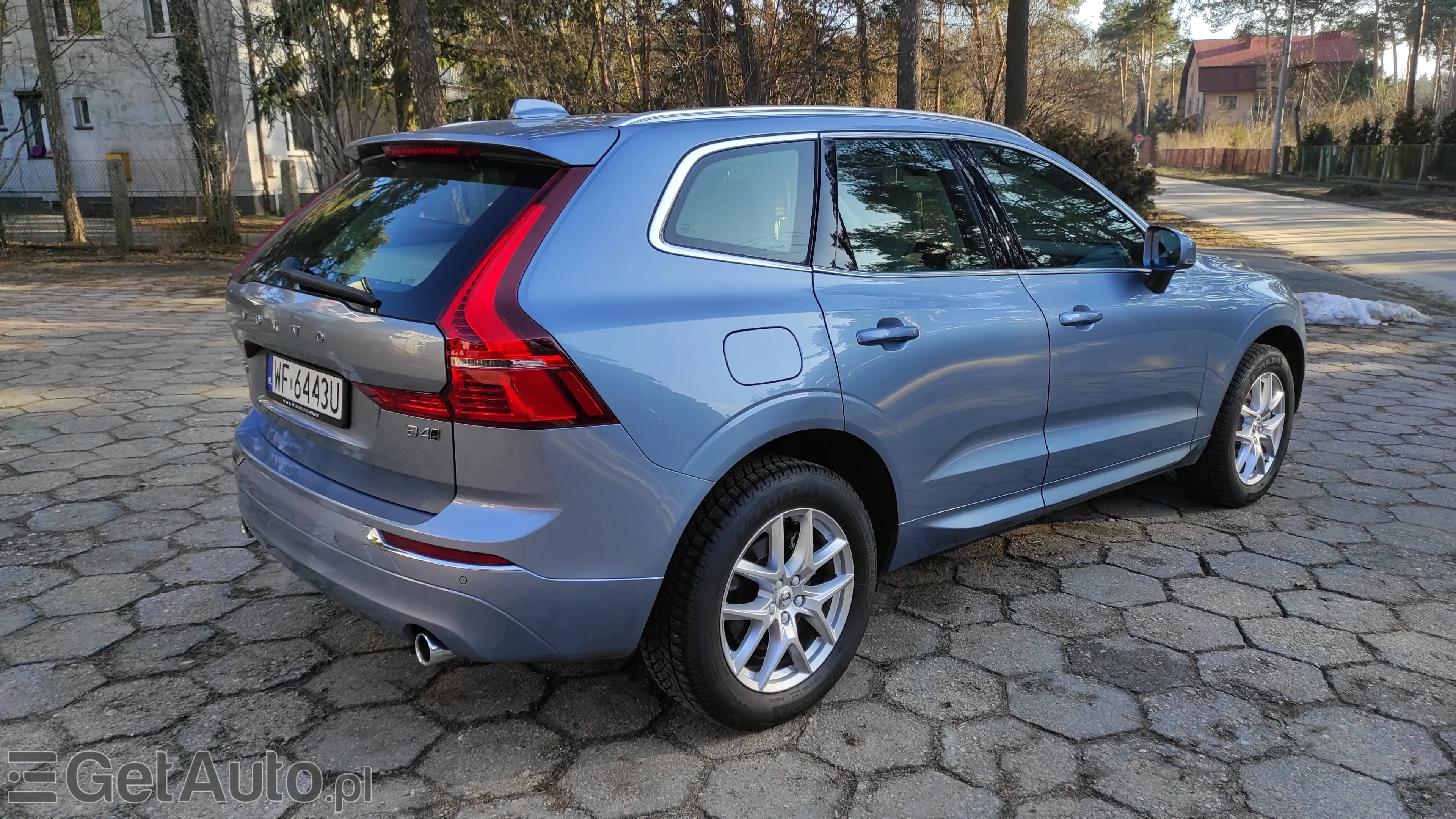 VOLVO Xc 60 Momentum Pro AWD