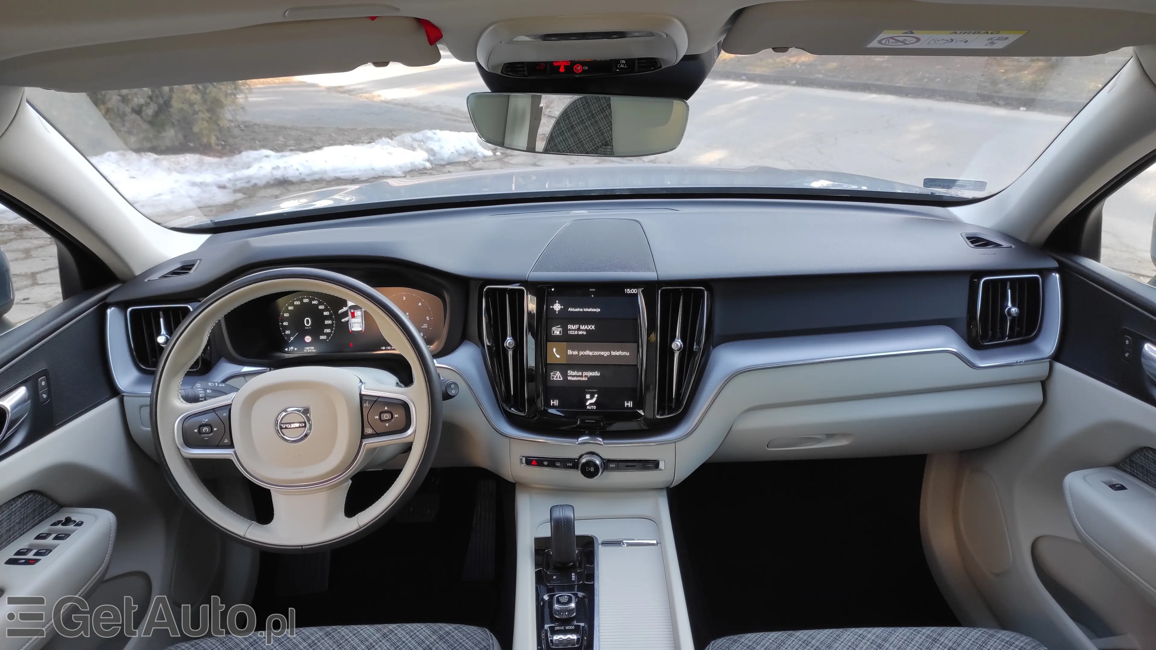 VOLVO Xc 60 Momentum Pro AWD