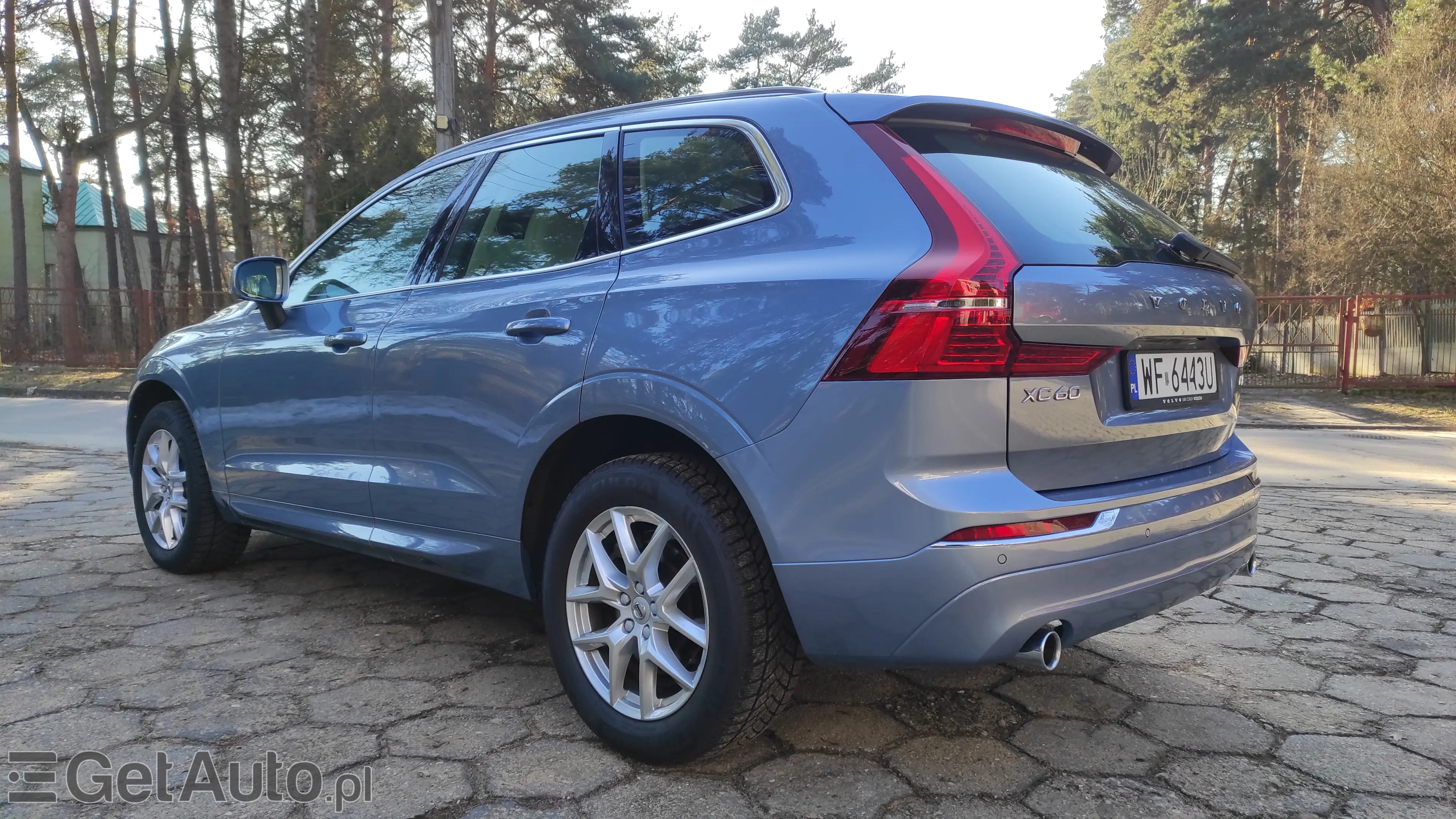 VOLVO Xc 60 Momentum Pro AWD