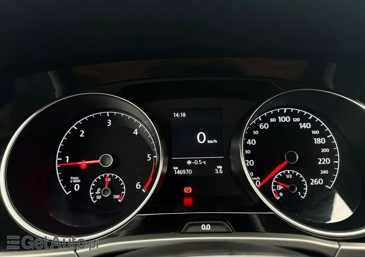 VOLKSWAGEN Touran 2.0 TDI BMT SCR Comfortline