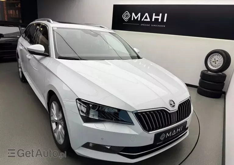 SKODA Superb 1.6 TDI Style