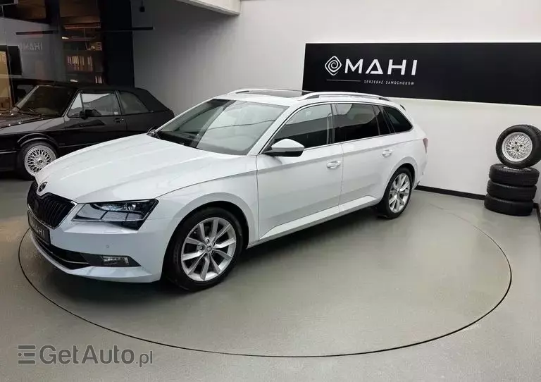 SKODA Superb 1.6 TDI Style