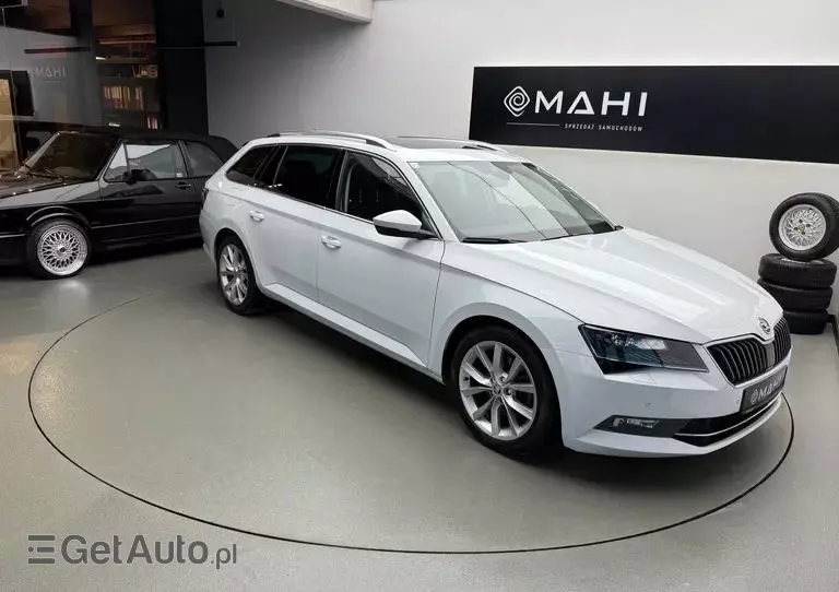 SKODA Superb 1.6 TDI Style