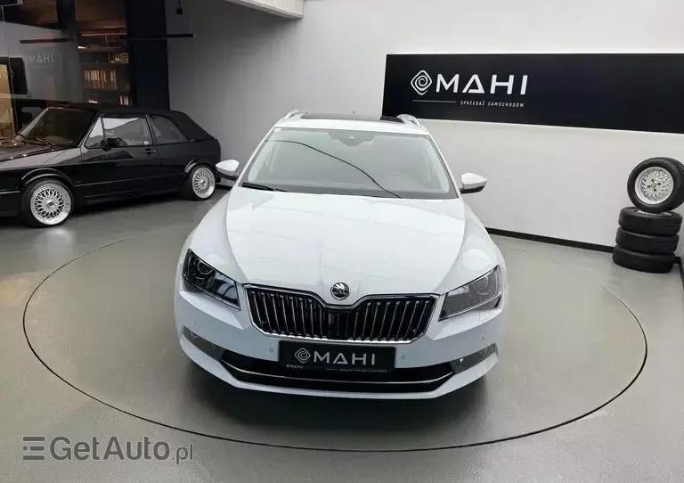 SKODA Superb 1.6 TDI Style