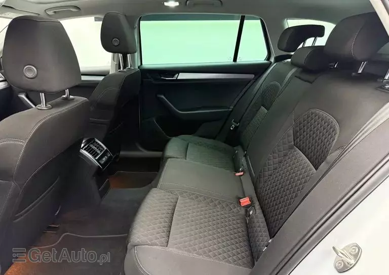 SKODA Superb 1.6 TDI Style