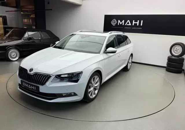 SKODA Superb 1.6 TDI Style