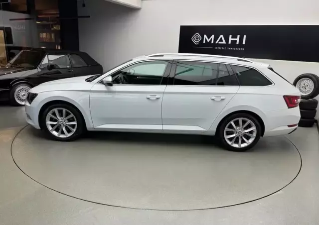 SKODA Superb 1.6 TDI Style