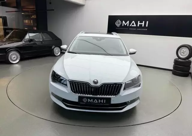 SKODA Superb 1.6 TDI Style