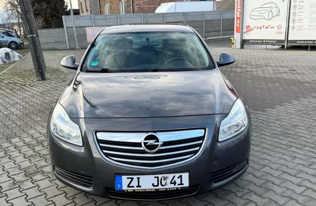 OPEL Insignia 