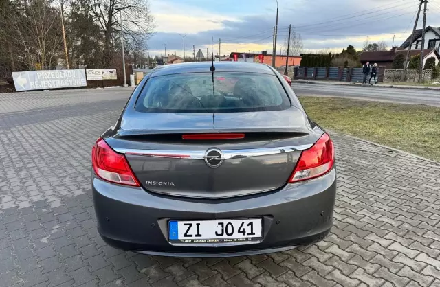 OPEL Insignia 