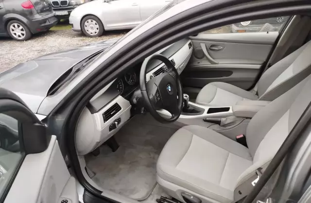 BMW Seria 3 316d (115 KM)