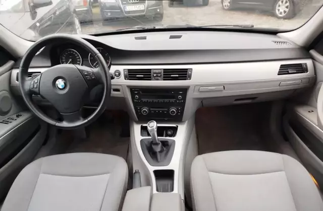 BMW Seria 3 316d (115 KM)