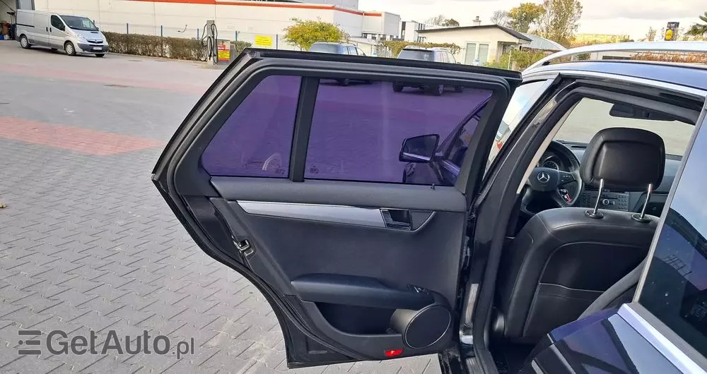 MERCEDES-BENZ Klasa C 180 T BlueEFFICIENCY 7G-TRONIC Elegance