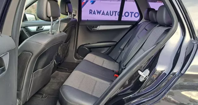 MERCEDES-BENZ Klasa C 180 T BlueEFFICIENCY 7G-TRONIC Elegance