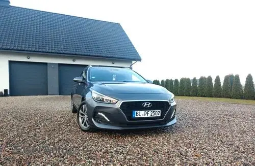 HYUNDAI I30 