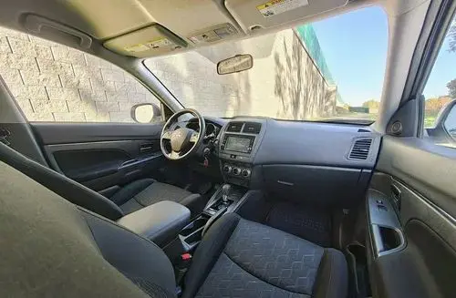 MITSUBISHI ASX 
