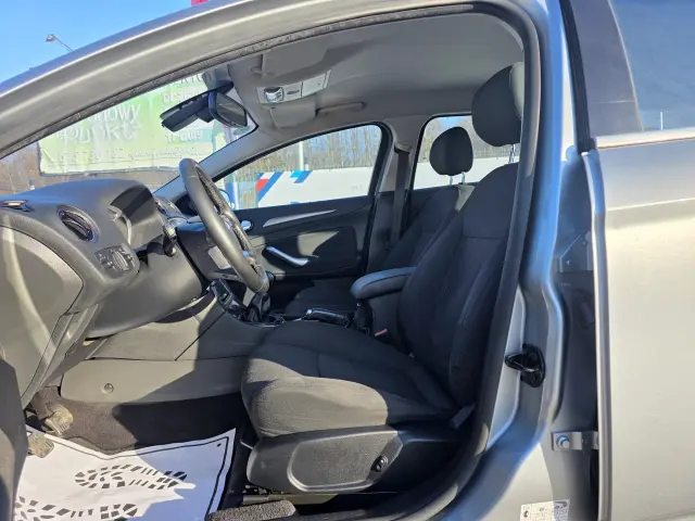 FORD Mondeo Titanium