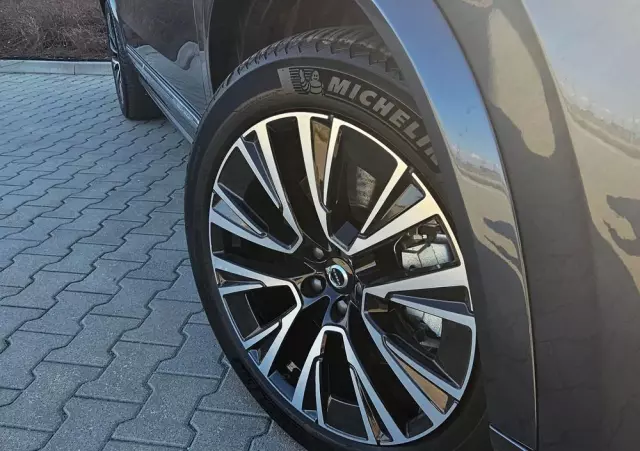 VOLVO XC 90 T8 AWD Plug-In Hybrid Ultimate Bright 7os