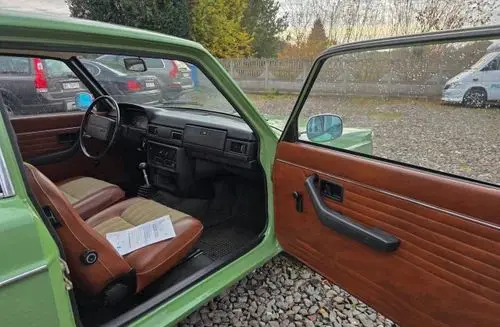VOLVO 242l 