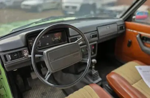 VOLVO 242l 