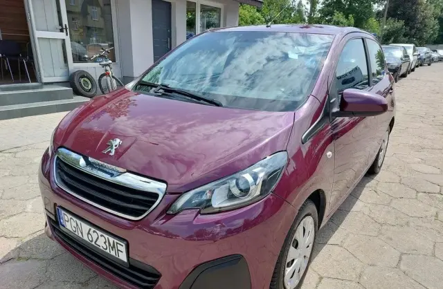 PEUGEOT 108 